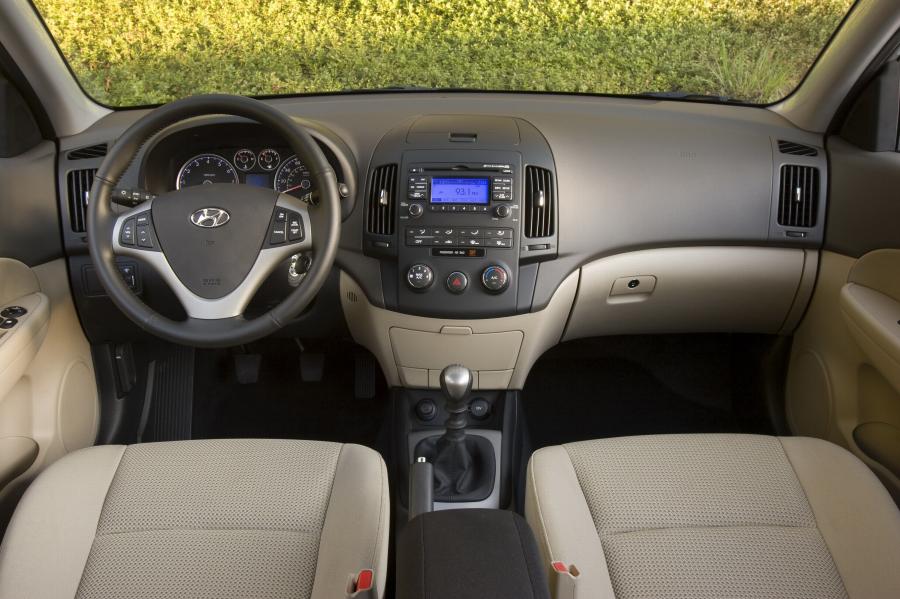  Hyundai Elantra Touring 2008 года  (фото 49 из 118)
